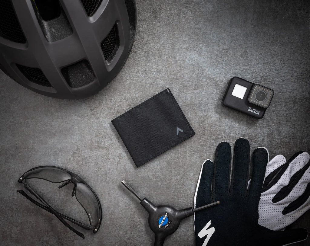 Best Wallets and Wallet Features for Cycling and Biking Enthusiasts