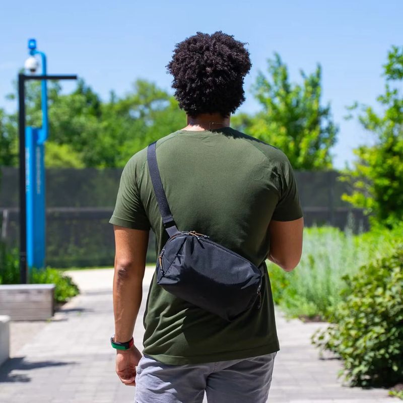 The Allett Daily Sling: A Two-Week Test by Pack Hacker