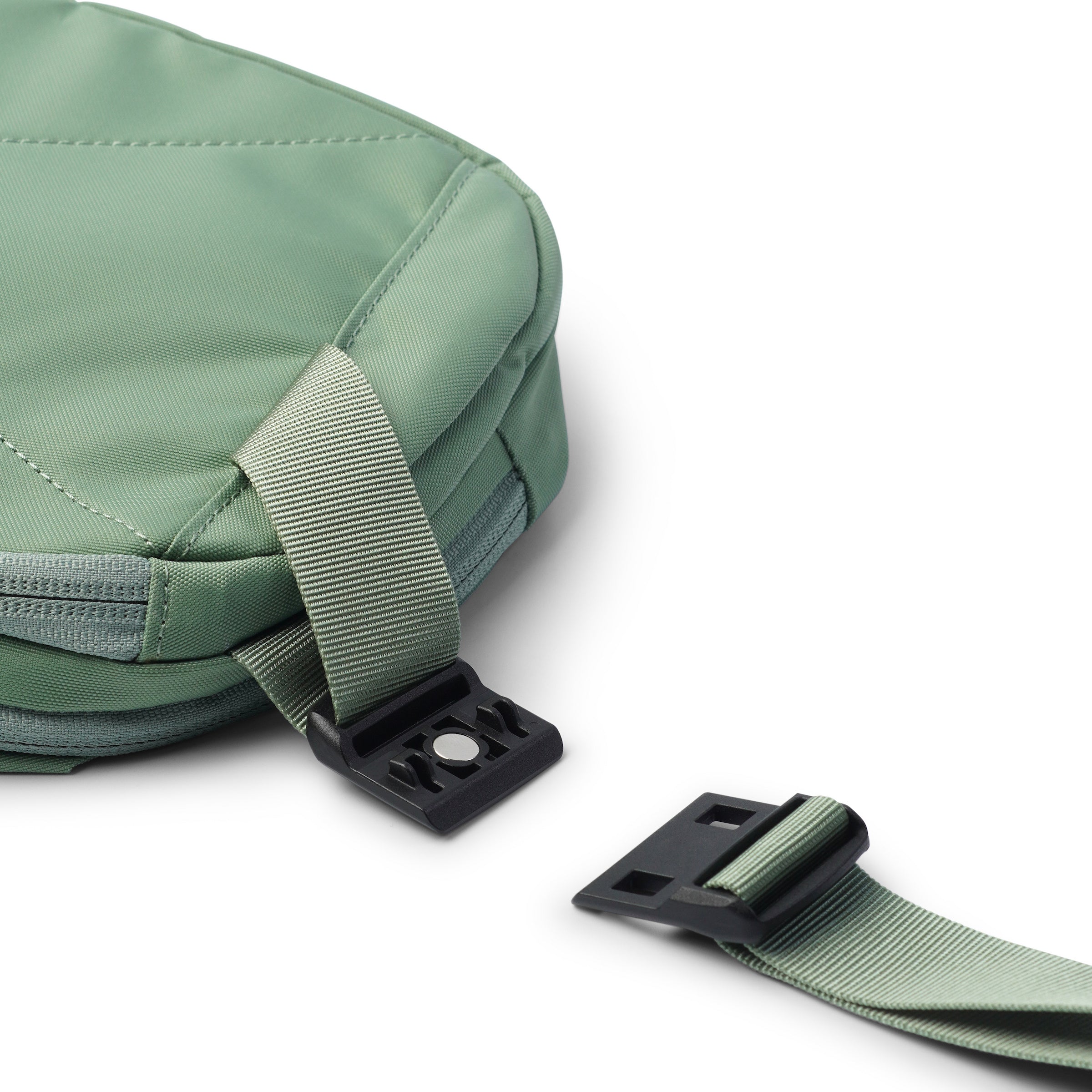 Allett Daily Sling Bag sage-green