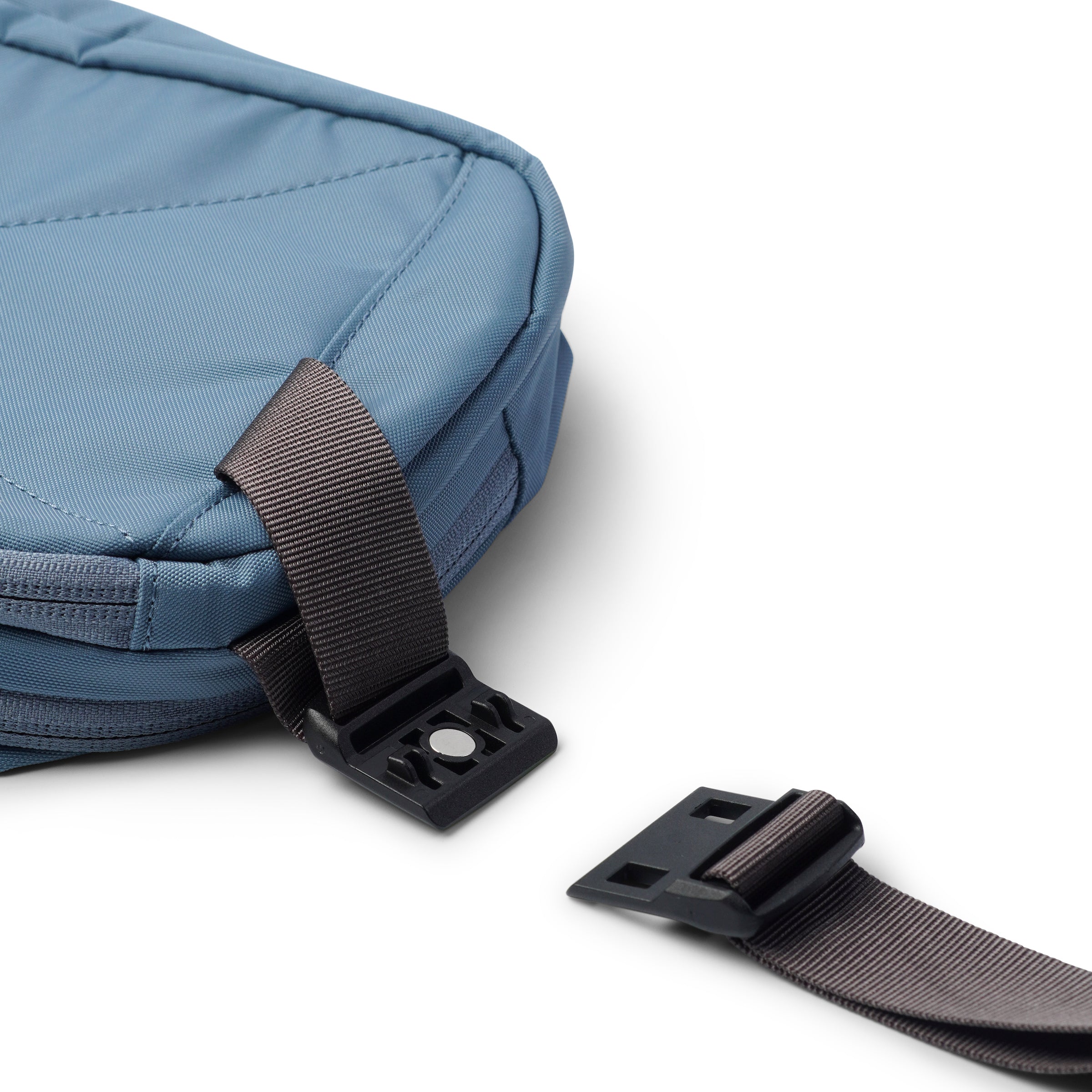 Allett Daily Sling Bag blue-haze