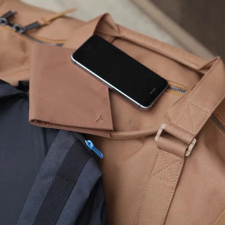 minimalist vegan nylon wallet brown brown-mule-collection