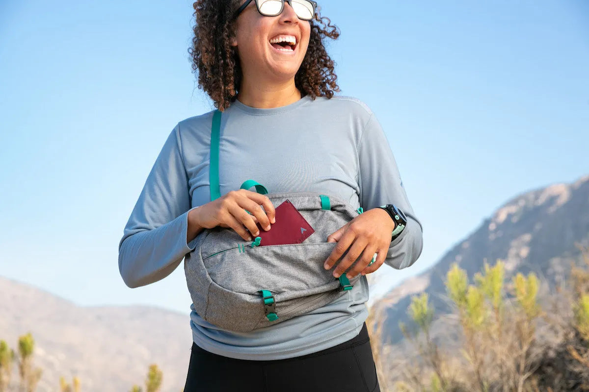 The Best Comfortable, Discreet Mini Wallet For Women