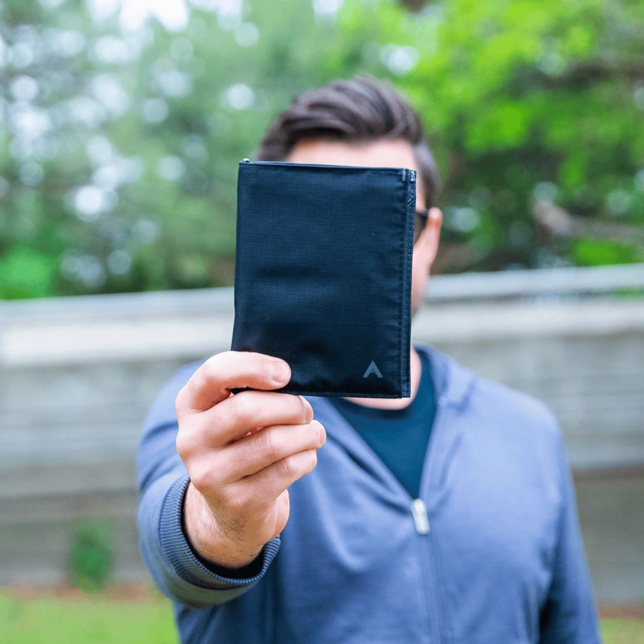 Pack Hacker Puts the Allett Travel Wallet to the Test