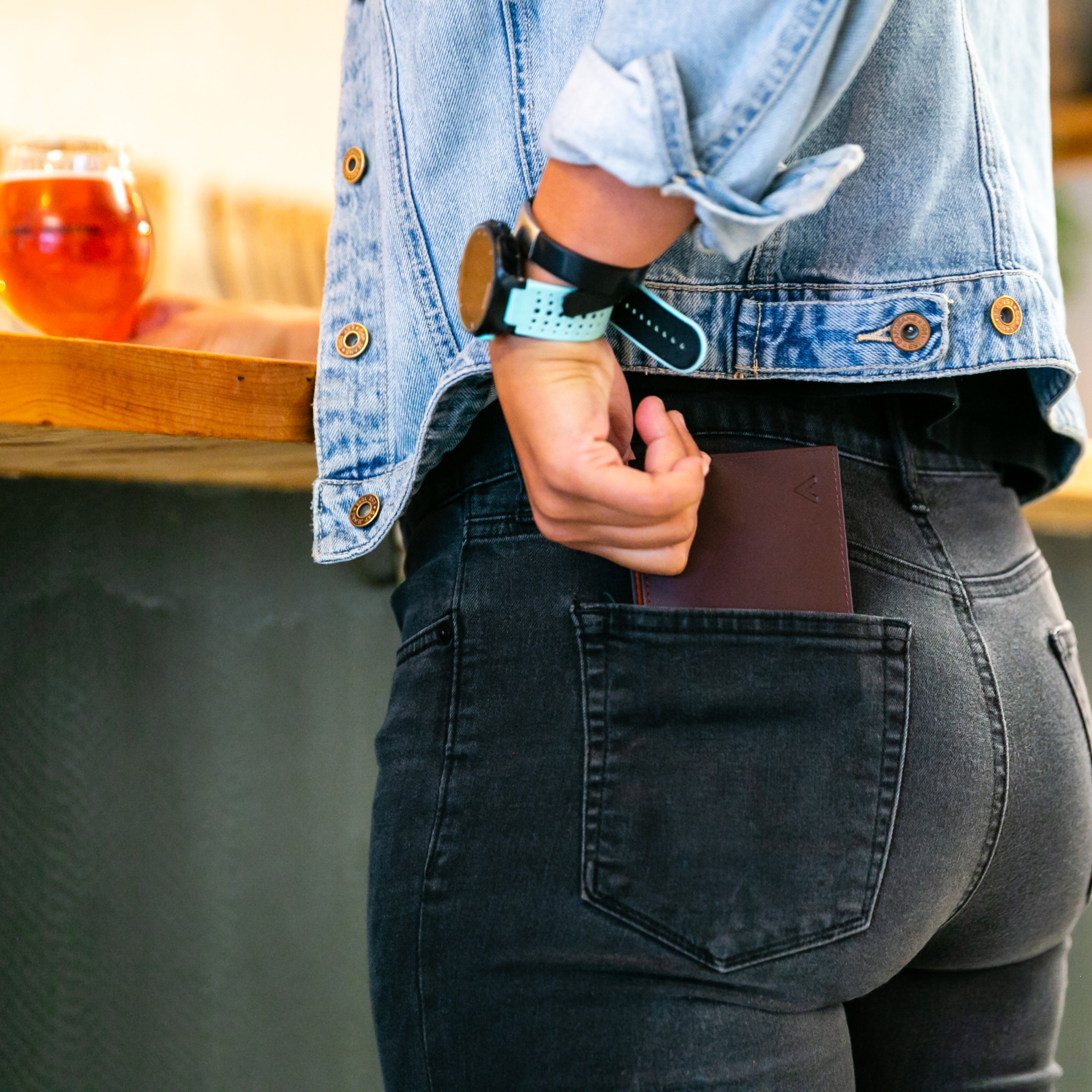 Emily Thompson Puts the Allett Leather Sport Wallet to the Test