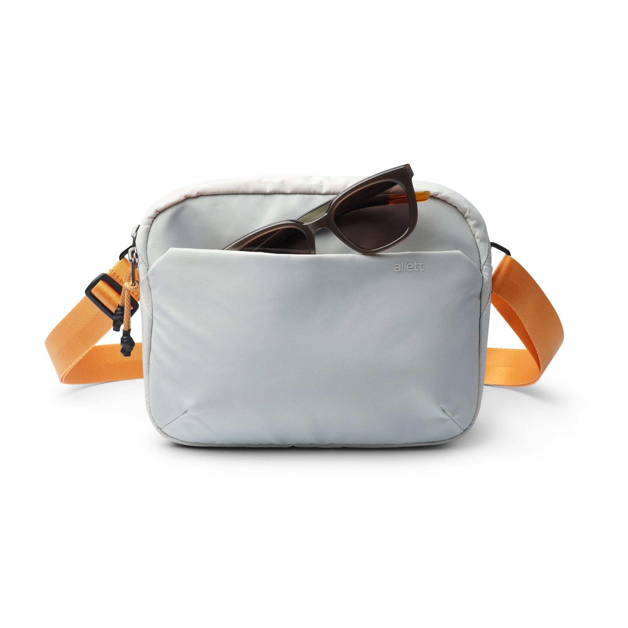 Daily Crossbody Bag with 4 liter Capacity