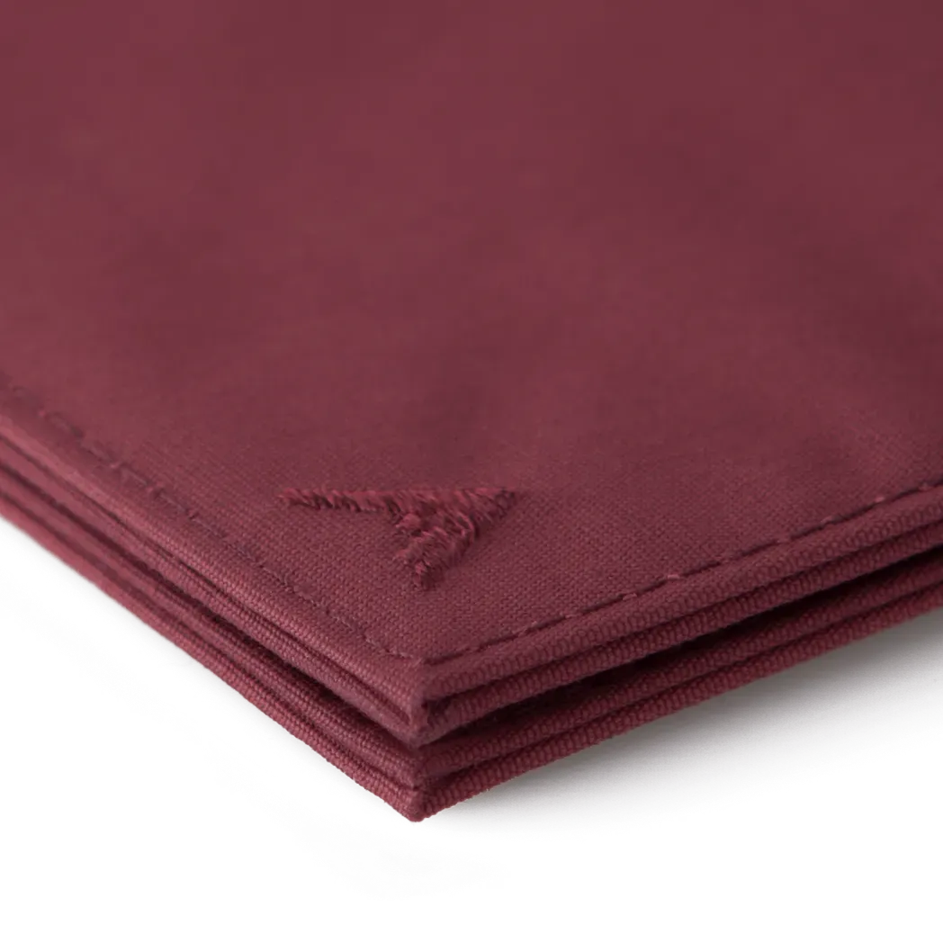 minimalist vegan nylon wallet oxblood oxblood-mule-collection